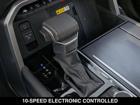 Used 2023 Toyota Tundra Platinum AWD/4WD image 9