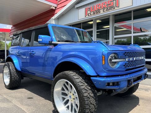 Used 2022 Ford Bronco Wildtrak AWD/4WD image 15