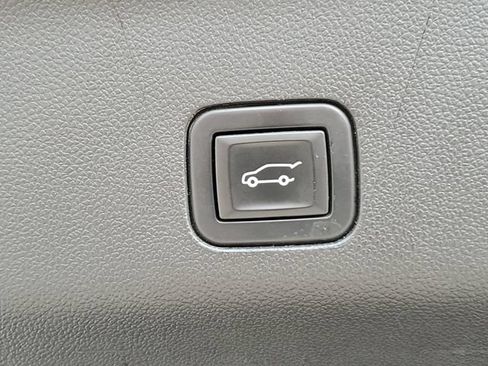 Certified 2021 GMC Yukon Denali AWD/4WD image 34