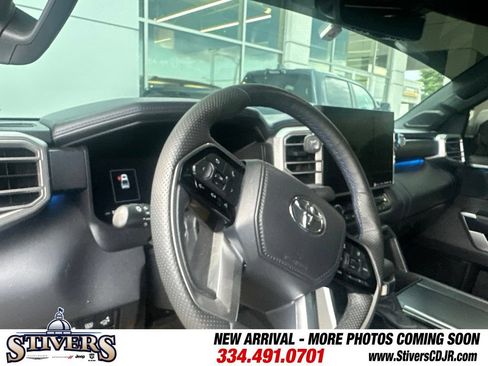 Used 2023 Toyota Tundra Platinum AWD/4WD image 9