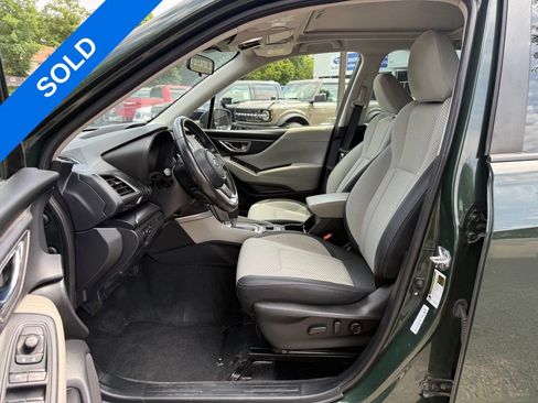 Used 2023 Subaru Forester Premium AWD/4WD image 23