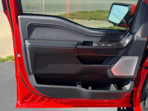 Used 2023 Ford F150 Raptor AWD/4WD image 14