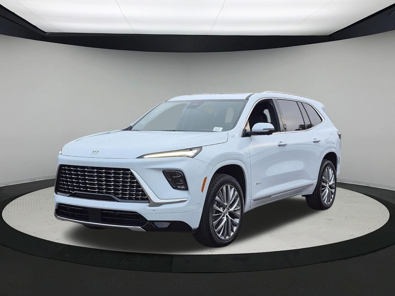 New 2026 Buick Enclave Avenir w/ Super Cruise Package FWD image 4