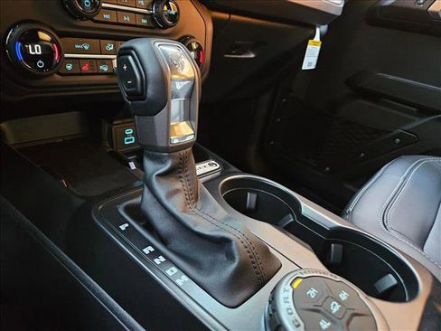 New 2025 Ford Bronco Outer Banks image 13