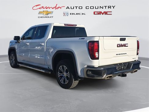 Used 2022 GMC Sierra 1500 SLE w/ X31 Off-Road Package image 7
