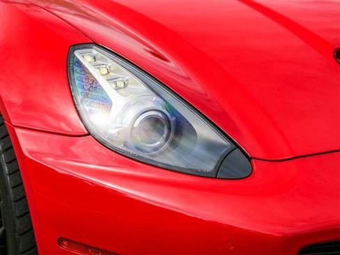 Used 2010 Ferrari California image 11