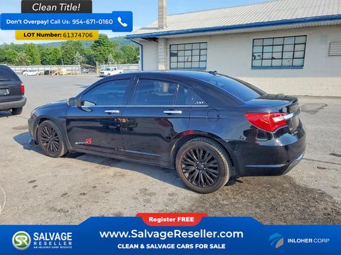 Used 2012 Chrysler 200 Limited FWD image 3
