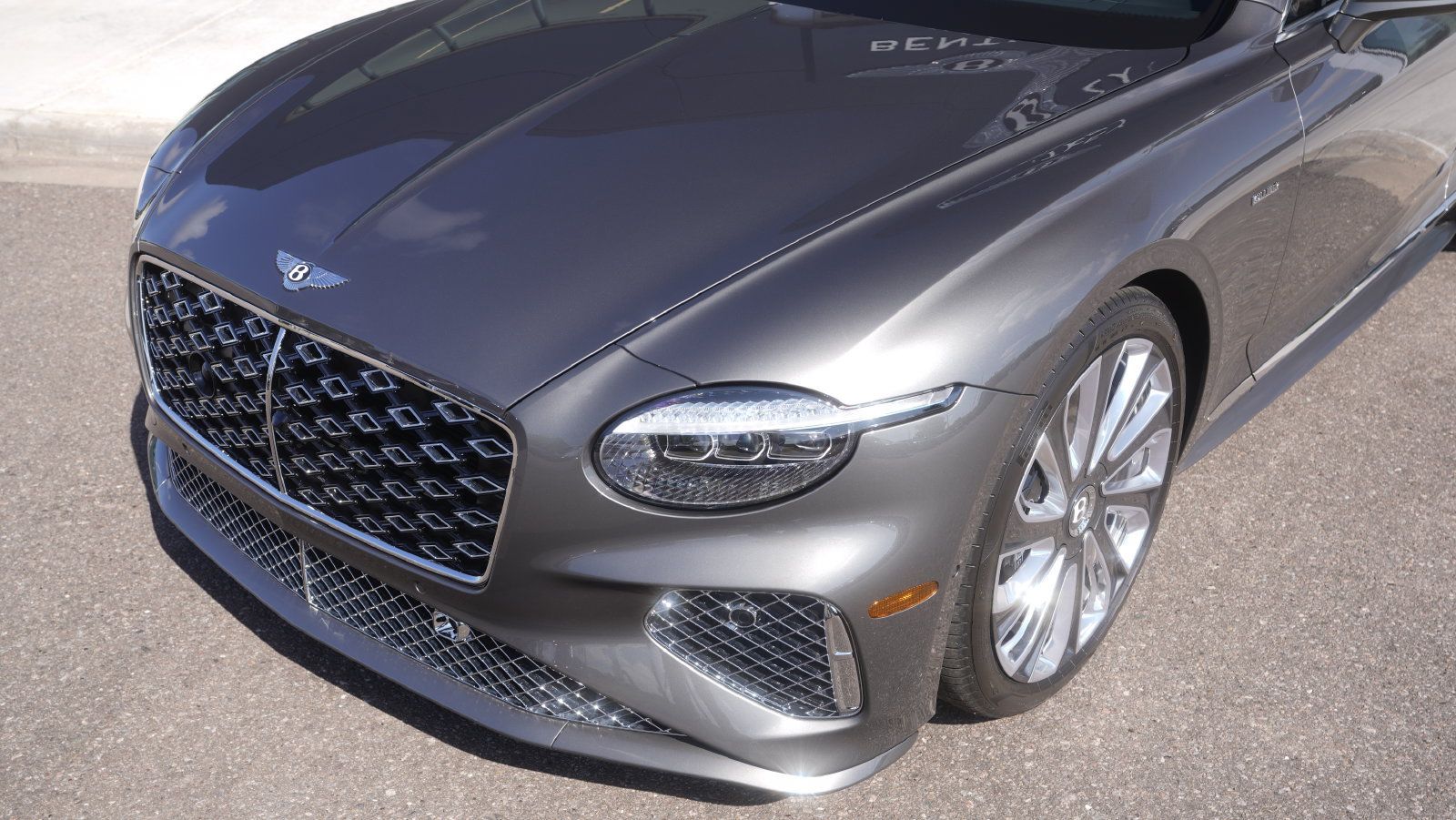 Certified 2026 Bentley Continental GT Mulliner AWD/4WD image 26