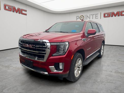 Used 2023 GMC Yukon SLT AWD/4WD image 3