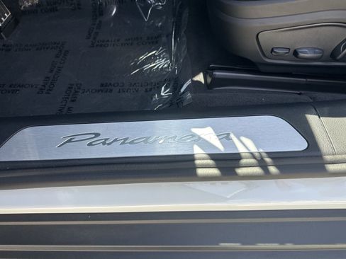 Used 2026 Porsche Panamera image 18
