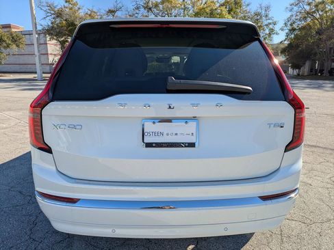 New 2026 Volvo XC90 T8 Ultra w/ Protection Package Premier AWD/4WD image 5