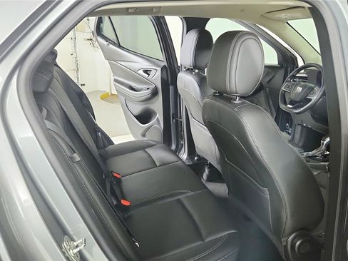 Used 2024 Buick Encore GX Sport Touring FWD image 18