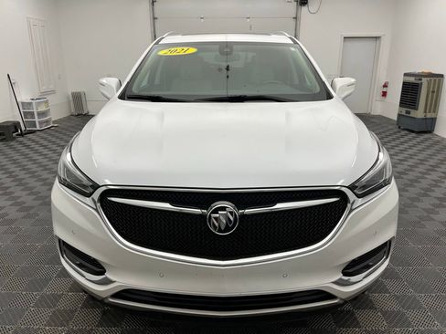 Used 2021 Buick Enclave Premium w/ Sun and Sites Package image 18