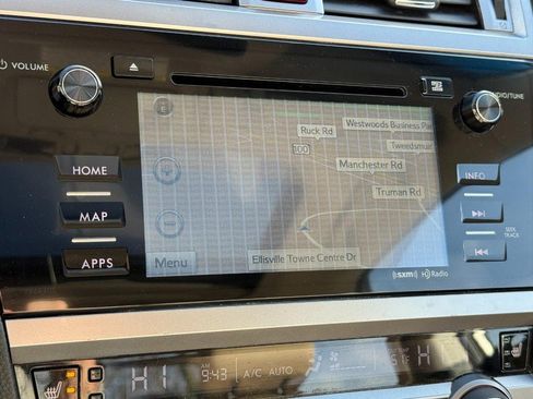 Used 2015 Subaru Legacy 2.5i Limited image 22