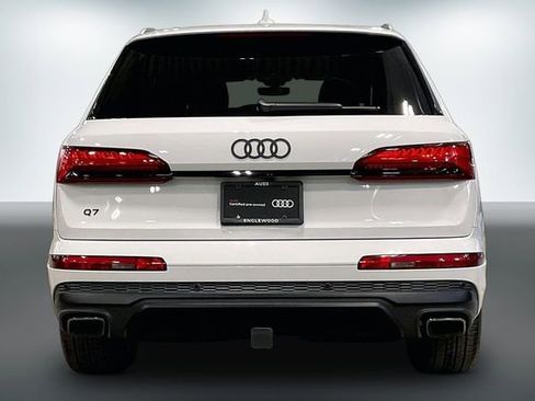 Certified 2025 Audi Q7 2.0T Premium Plus AWD/4WD image 4