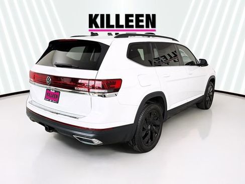 Used 2025 Volkswagen Atlas SE image 7