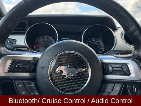 Used 2016 Ford Mustang Premium image 12