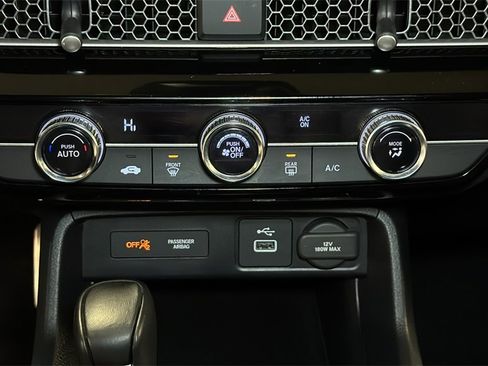 Used 2023 Honda Civic Sport image 22