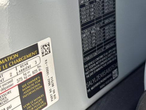 Certified 2025 Land Rover Range Rover Velar Dynamic SE image 35