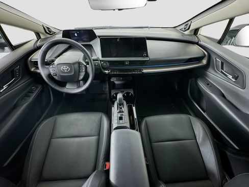 Used 2024 Toyota Prius Limited w/ Limited Premium Package image 36