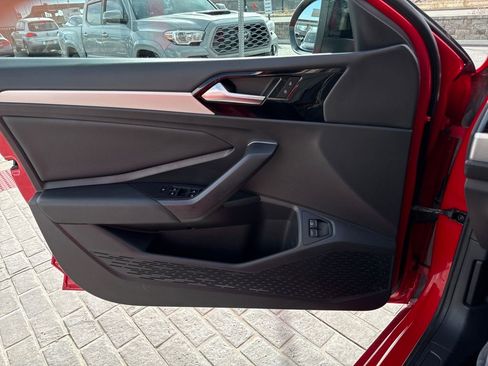 Certified 2021 Volkswagen Jetta R-Line image 12