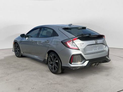 Used 2017 Honda Civic Sport image 3