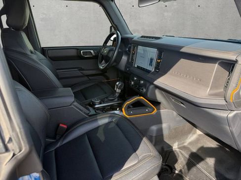 Certified 2024 Ford Bronco Badlands image 24