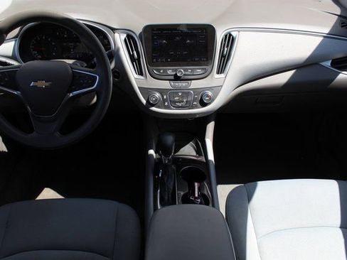 Used 2021 Chevrolet Malibu LS image 11