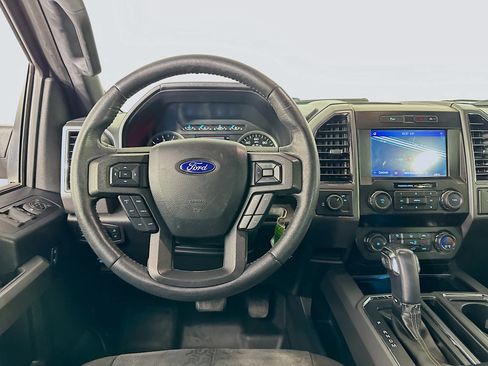 Used 2020 Ford F150 XLT w/ Equipment Group 302A Luxury image 17