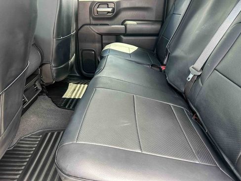 Used 2023 Chevrolet Silverado 1500 Custom Trail Boss w/ LPO, Dark Essentials Package AWD/4WD image 18