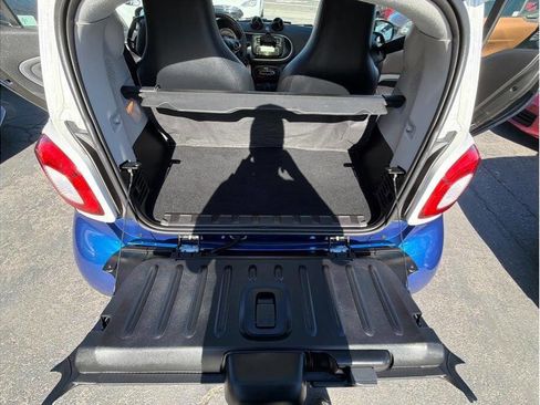 Used 2016 smart fortwo Prime image 20