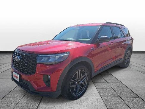 Certified 2025 Ford Explorer ST-Line w/ ST-Line Street Pack AWD/4WD image 1