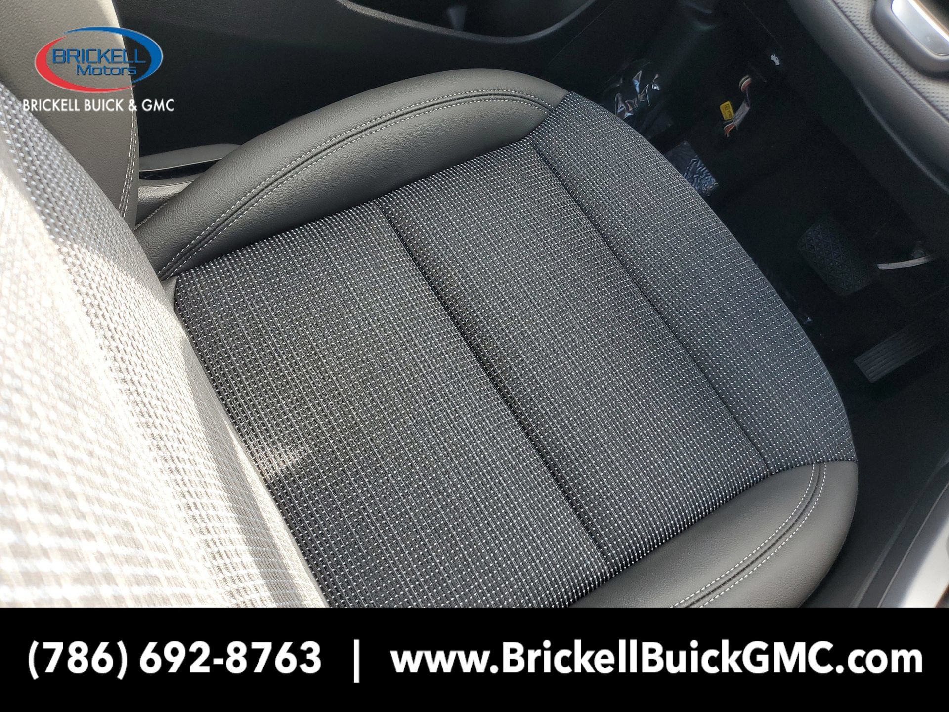 New 2026 Buick Envista Sport Touring FWD image 14