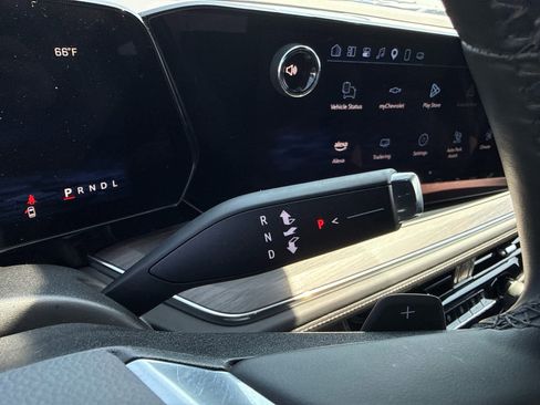 Certified 2025 Chevrolet Tahoe LT AWD/4WD image 20