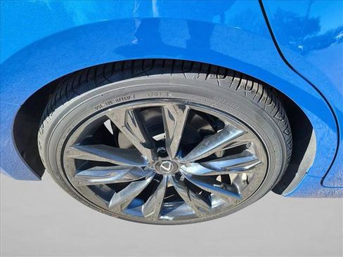 Used 2022 Lexus IS 350 F Sport image 11