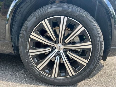 Used 2023 Volvo XC90 B6 Plus w/ Protection Package Premier AWD/4WD image 16