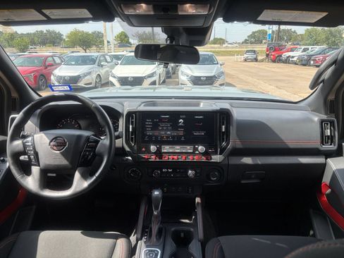 Used 2026 Nissan Frontier PRO-4X AWD/4WD image 33