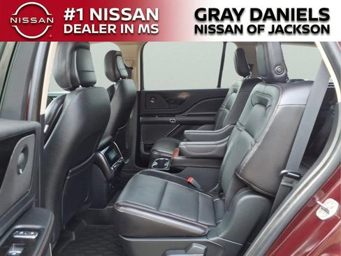 Used 2020 Lincoln Aviator Reserve w/ Equipment Group 201A AWD/4WD image 25