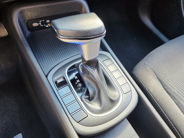 Used 2025 Hyundai Kona SEL AWD/4WD image 15