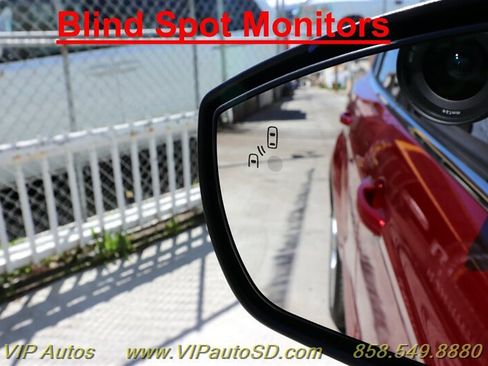 Used 2018 Ford Escape Titanium image 28