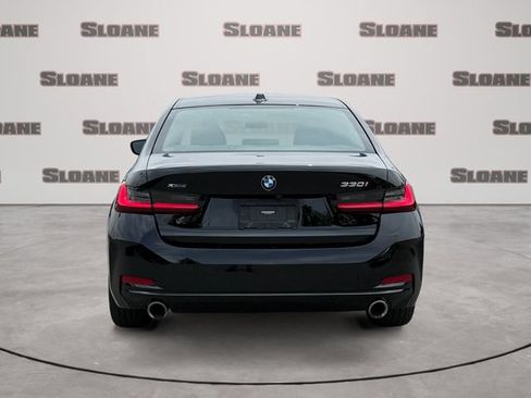 Used 2023 BMW 330i xDrive Sedan w/ Premium Package AWD/4WD image 4