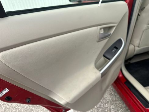 Used 2010 Toyota Prius Two FWD image 17