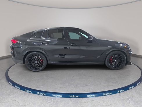 Used 2024 BMW X6 M60i image 6