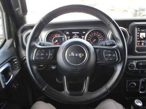 Used 2021 Jeep Wrangler Unlimited Sport AWD/4WD image 11