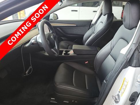 Used 2023 Tesla Model 3 Standard Range RWD image 6