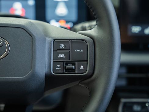 New 2026 Toyota RAV4 XSE AWD/4WD image 32