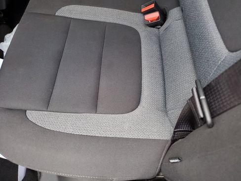 Used 2023 Chevrolet TrailBlazer LT FWD image 15