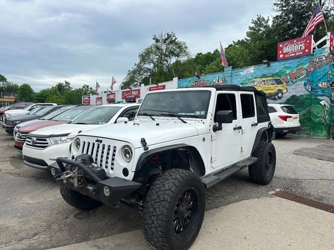 Used 2016 Jeep Wrangler Unlimited Sport w/ Quick Order Package 24S AWD/4WD image 2
