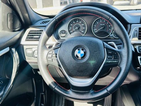 Used 2017 BMW 330i xDrive Sedan AWD/4WD image 11