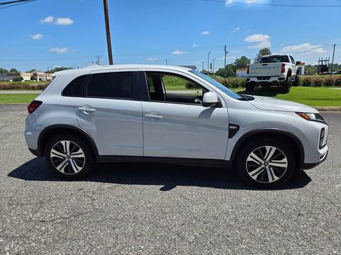 Used 2024 Mitsubishi Outlander Sport AWD image 9